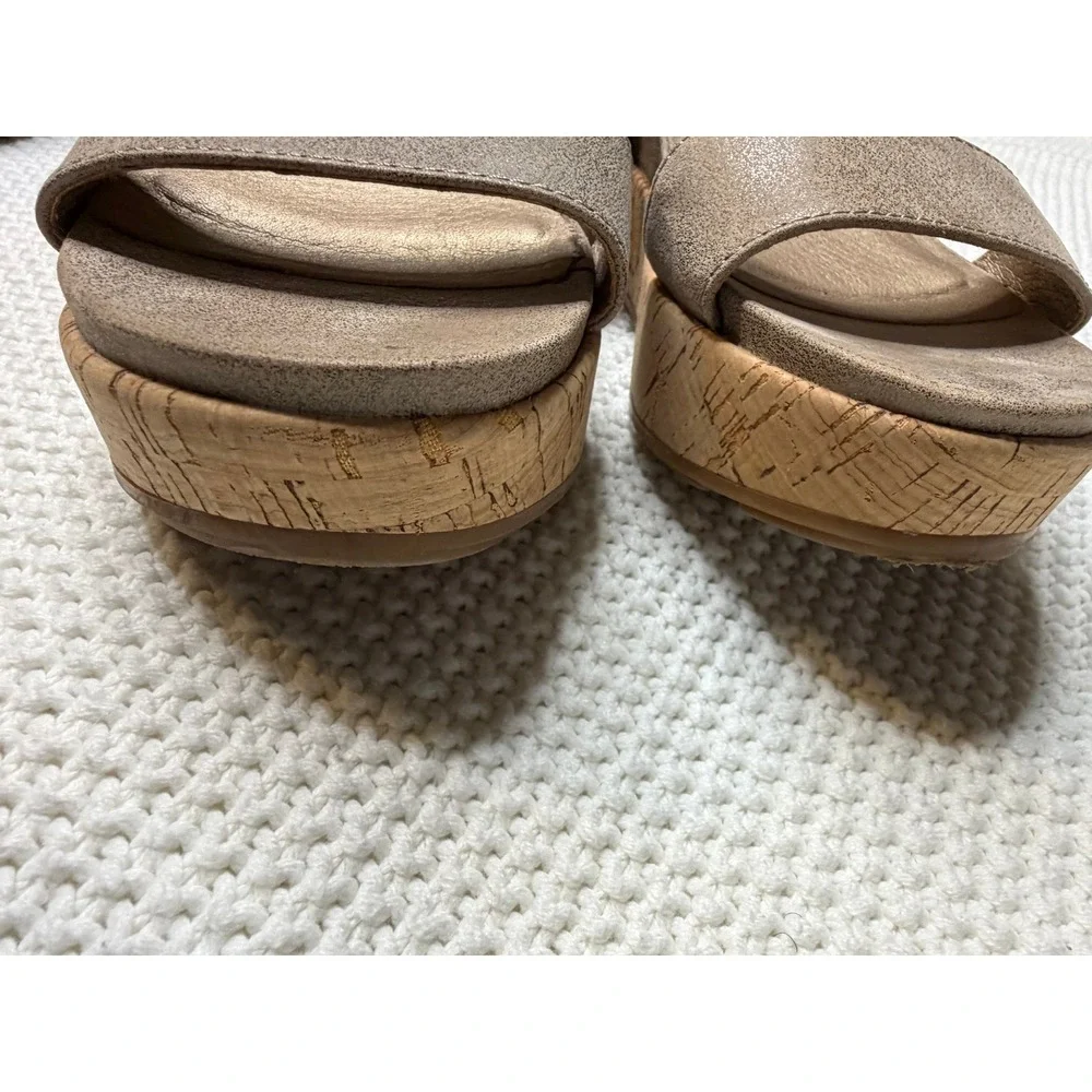 Lucca Lane Womens Metallic Taupe Cork Wedge Platform Slingback Sandals